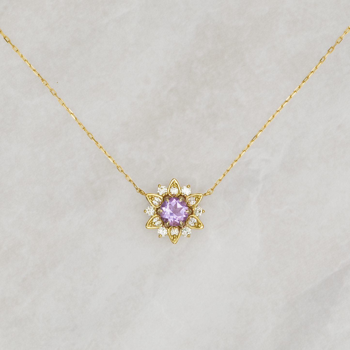 Nymphaea / Amethyst necklace