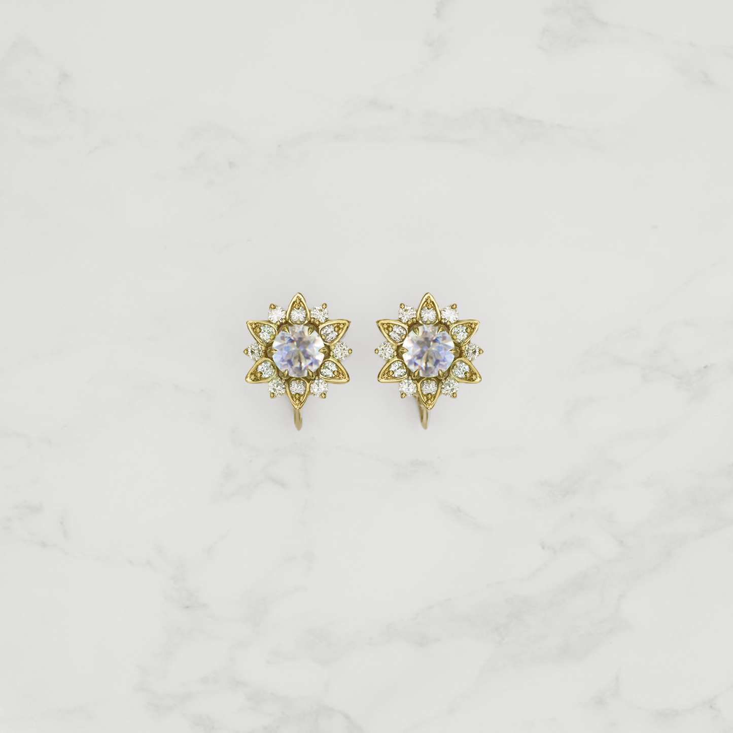 Nymphaea / Blue Moonstone earrings
