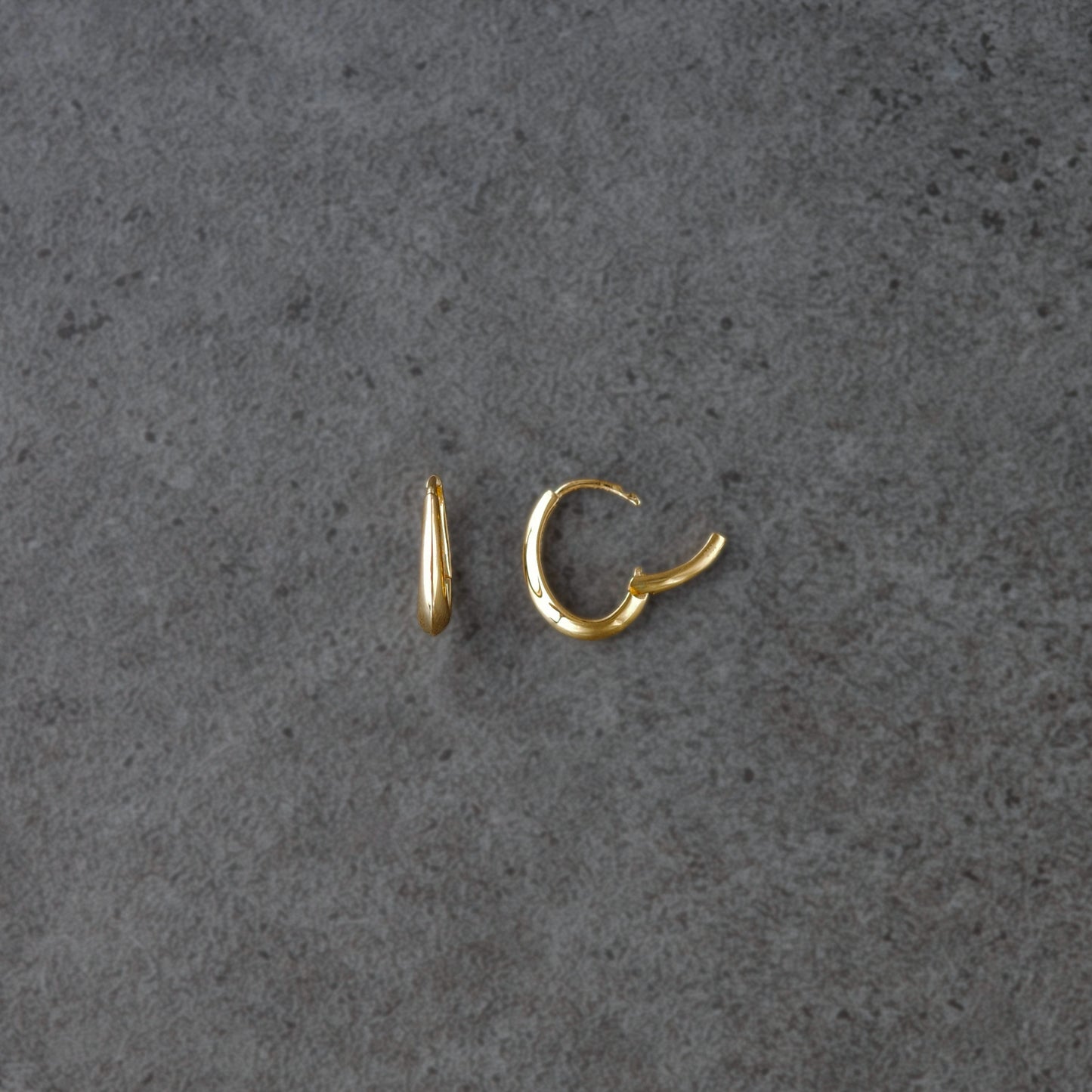 Drop / S / Experimental Pierced earrings