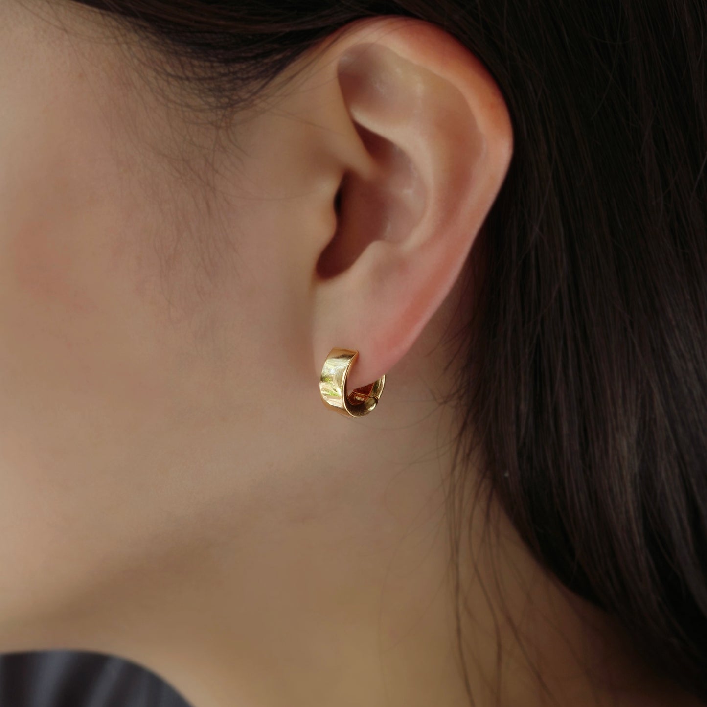 Thick Circle / Experimental Pierced earrings