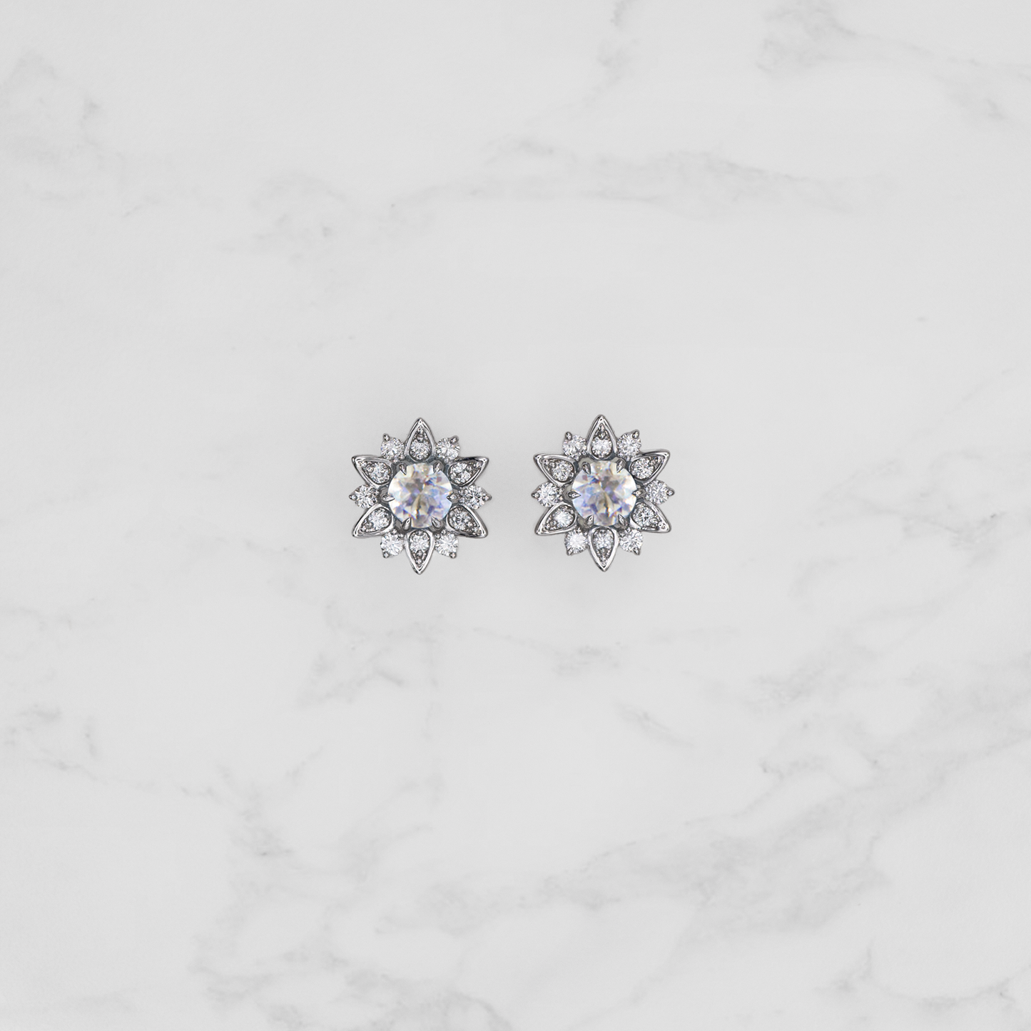 Nymphaea / Blue Moonstone earrings